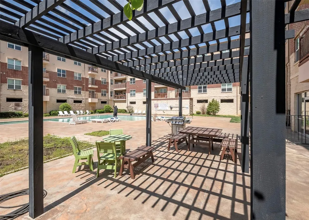 1100 W Trinity Mills Road #3028 Carrollton, TX 75006