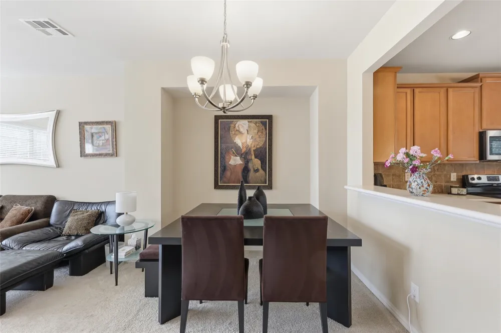 1431 Chase Lane Irving, TX 75063