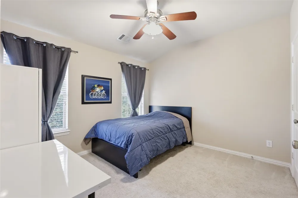1431 Chase Lane Irving, TX 75063