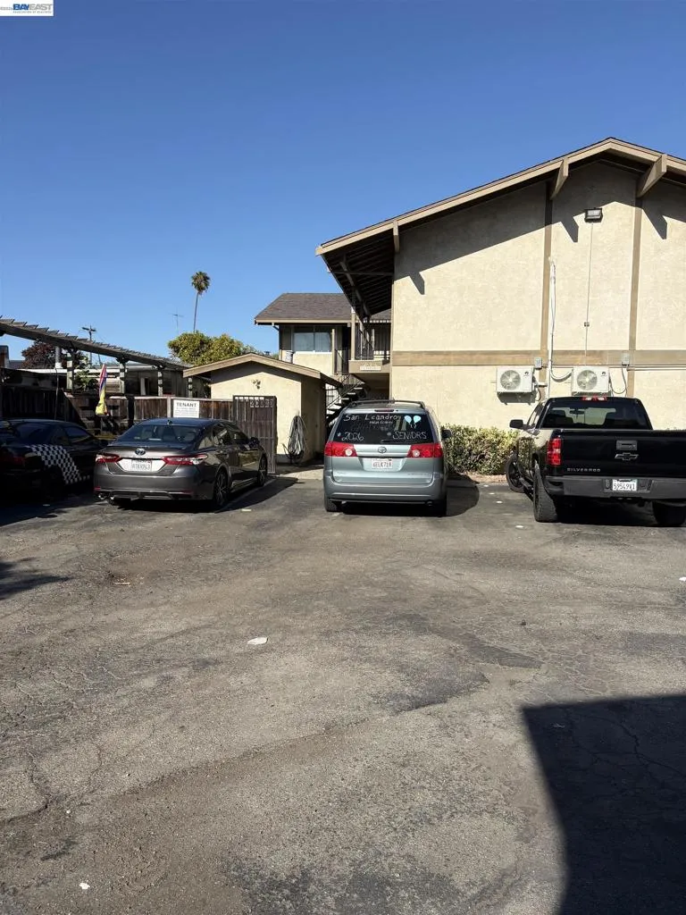 20026 Wisteria St Castro Valley, CA 94546