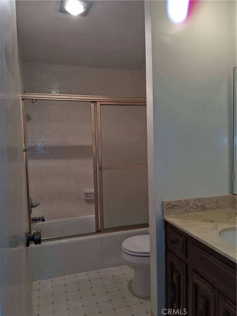1184 W 11th Street #5 San Pedro, CA 90731
