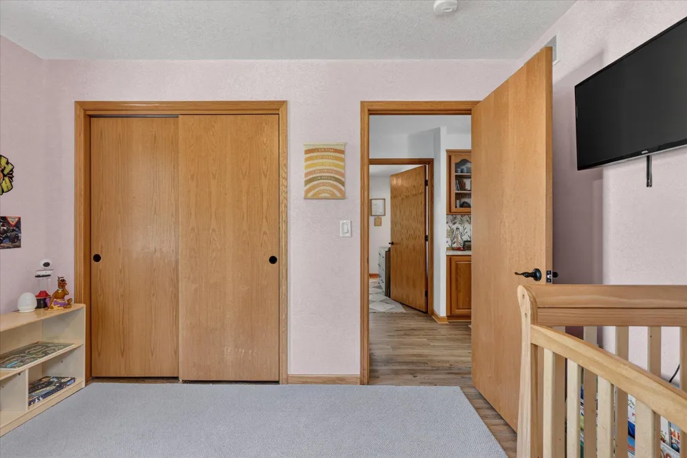 117 Charlotte Street Edmore, MI 48829