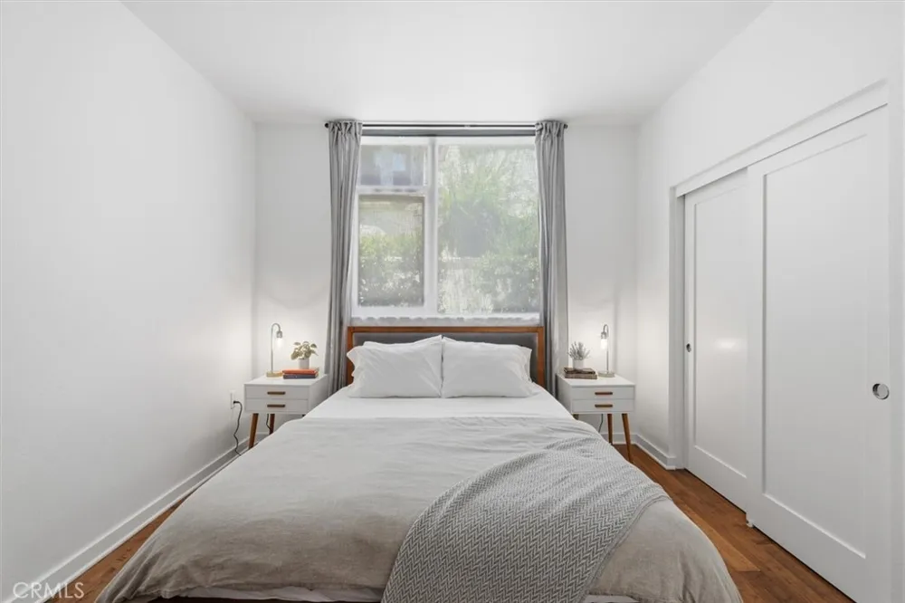 13045 Pacific Promenade #102 Playa Vista, CA 90094