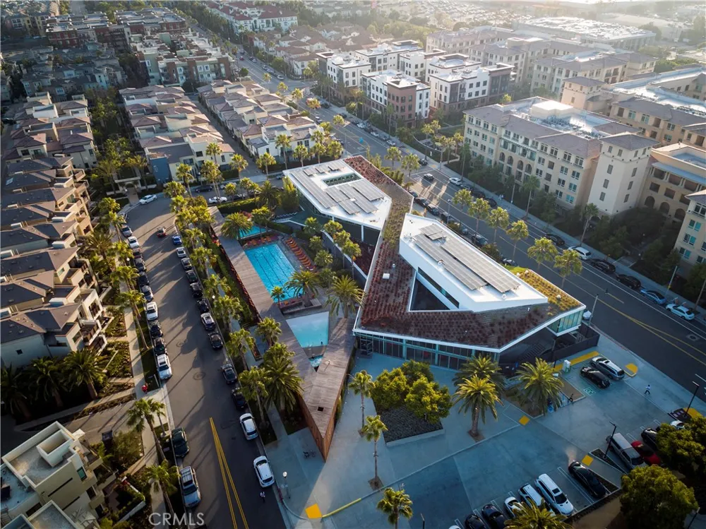 13045 Pacific Promenade #102 Playa Vista, CA 90094