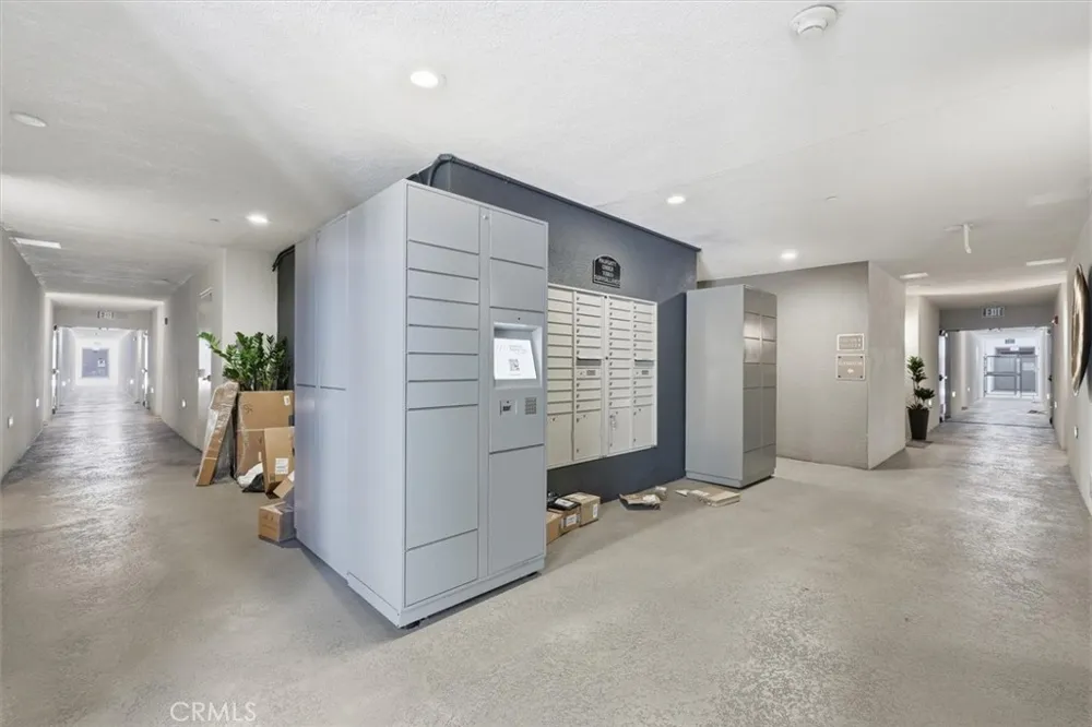 13045 Pacific Promenade #102 Playa Vista, CA 90094