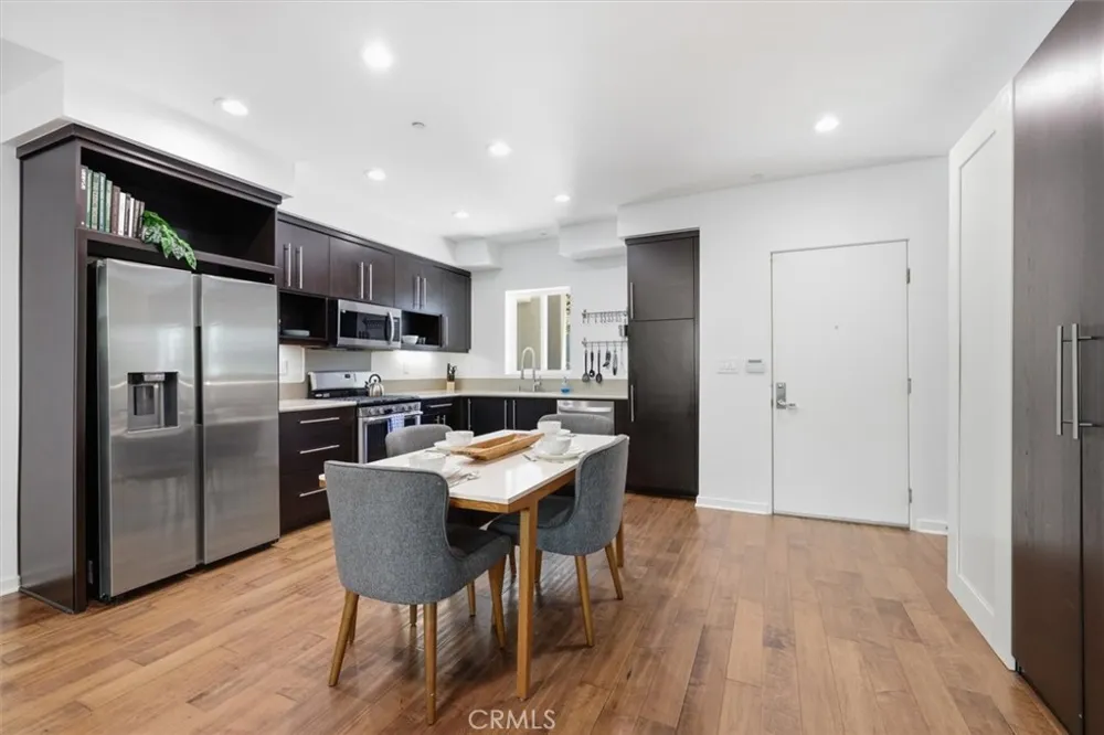 13045 Pacific Promenade #102 Playa Vista, CA 90094