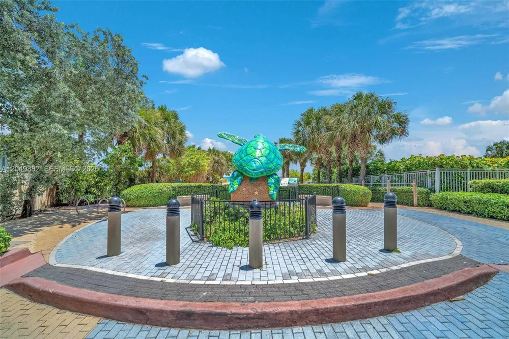 9499 Collins Ave #1009 Surfside, FL 33154