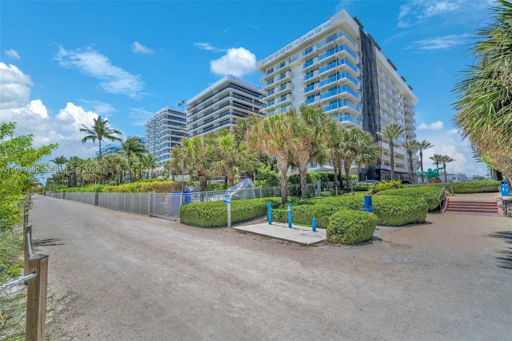 9499 Collins Ave #1009 Surfside, FL 33154