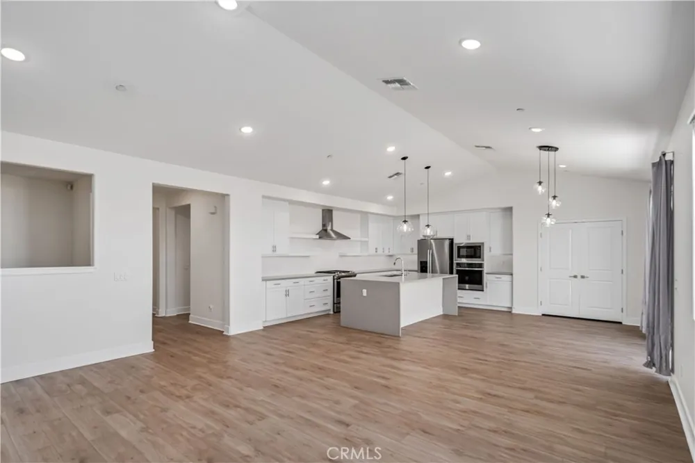 213 Cassano Tehachapi, CA 93561