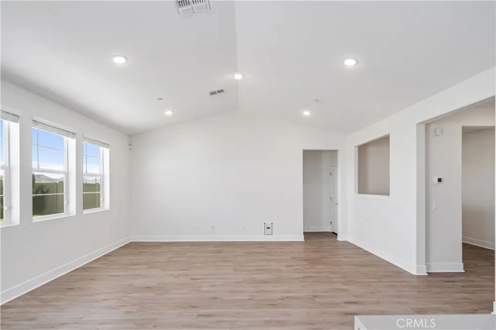 213 Cassano Tehachapi, CA 93561