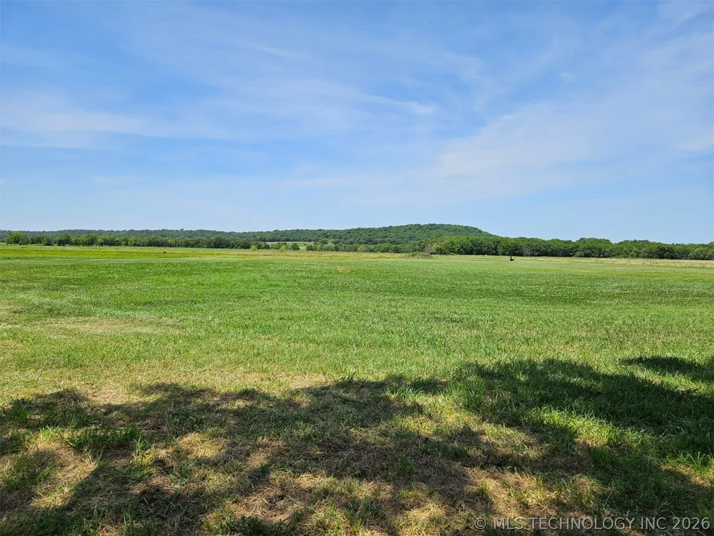 8864 S 4170 ROAD Claremore, OK 74017