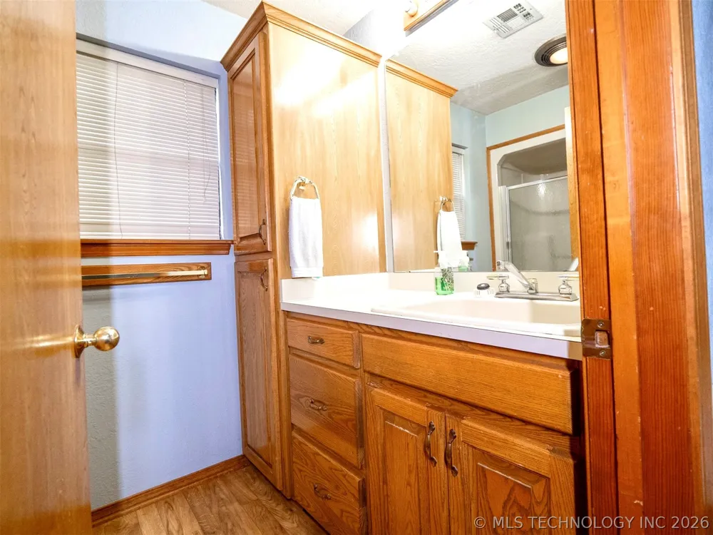 101 Park Drive Madill, OK 73446