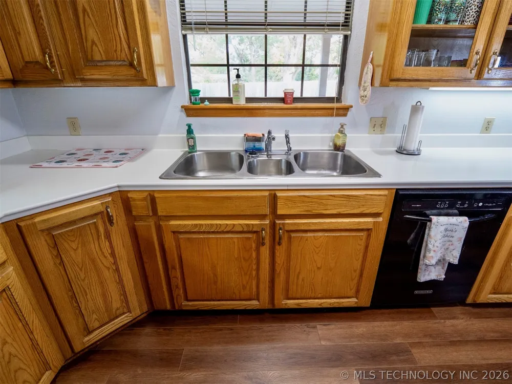 101 Park Drive Madill, OK 73446