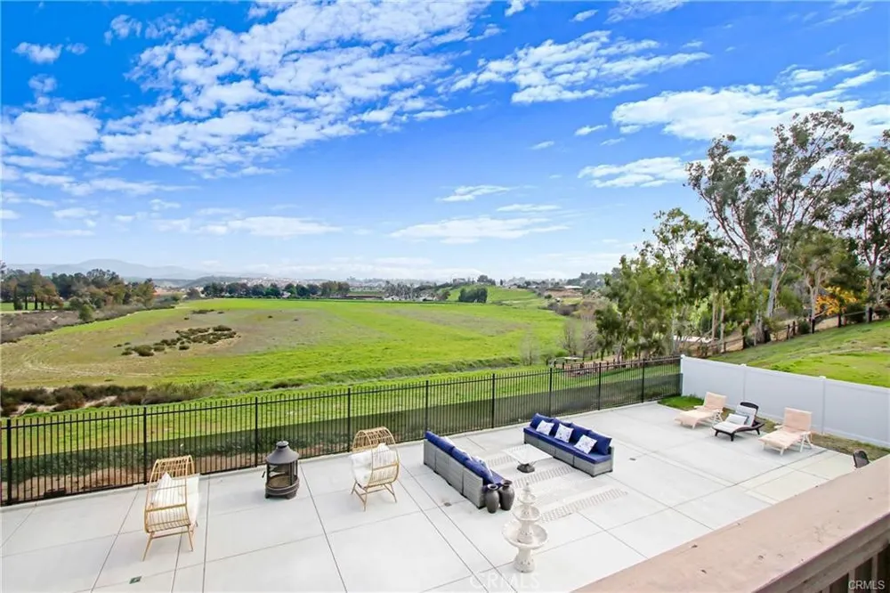 31291 Tommy Temecula, CA 92591