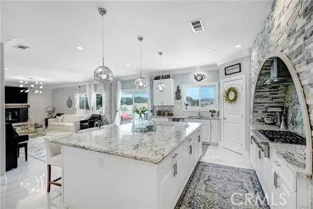 31291 Tommy Temecula, CA 92591