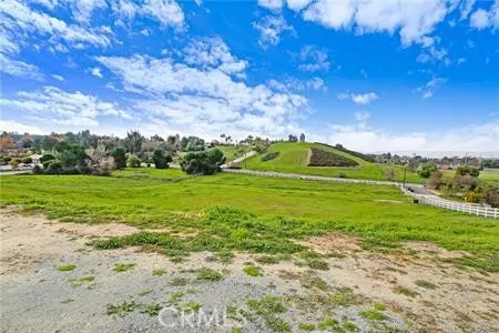 31291 Tommy Temecula, CA 92591