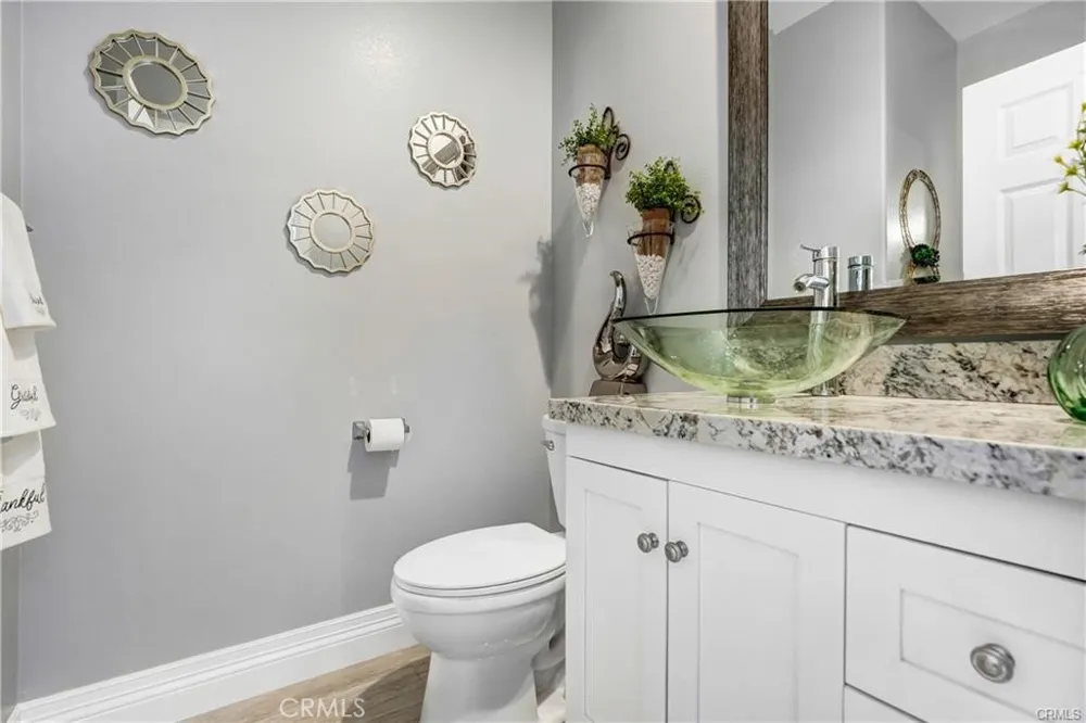 31291 Tommy Temecula, CA 92591
