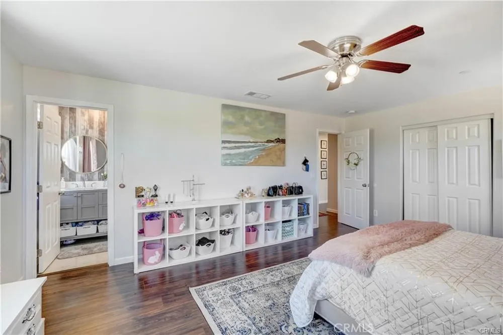 31291 Tommy Temecula, CA 92591