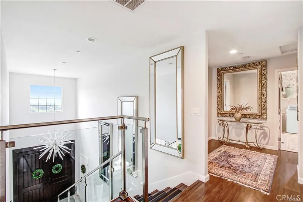 31291 Tommy Temecula, CA 92591