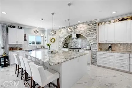 31291 Tommy Temecula, CA 92591