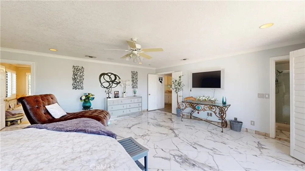 17850 Vista Del Lago Riverside, CA 92503