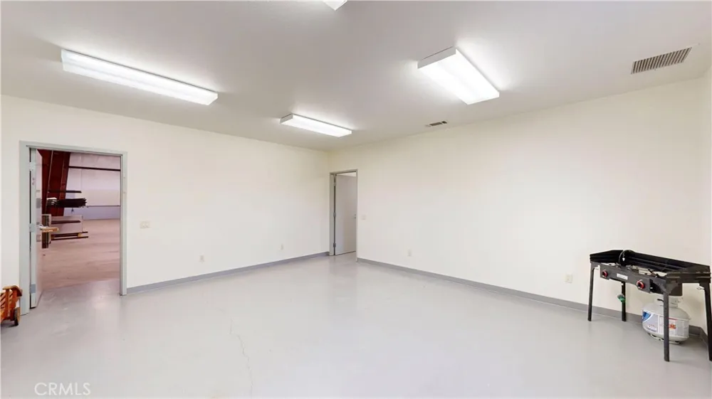 17850 Vista Del Lago Riverside, CA 92503