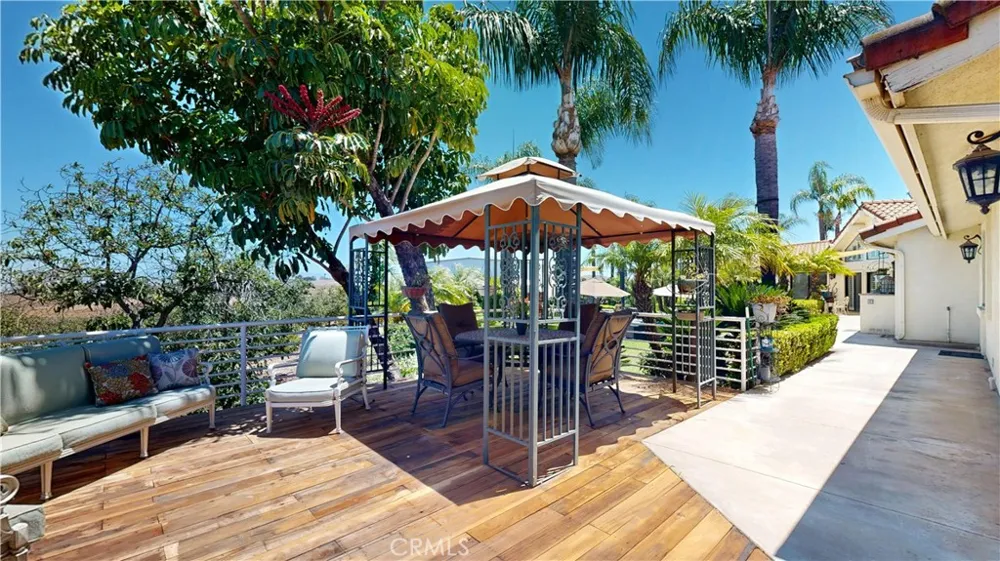 17850 Vista Del Lago Riverside, CA 92503