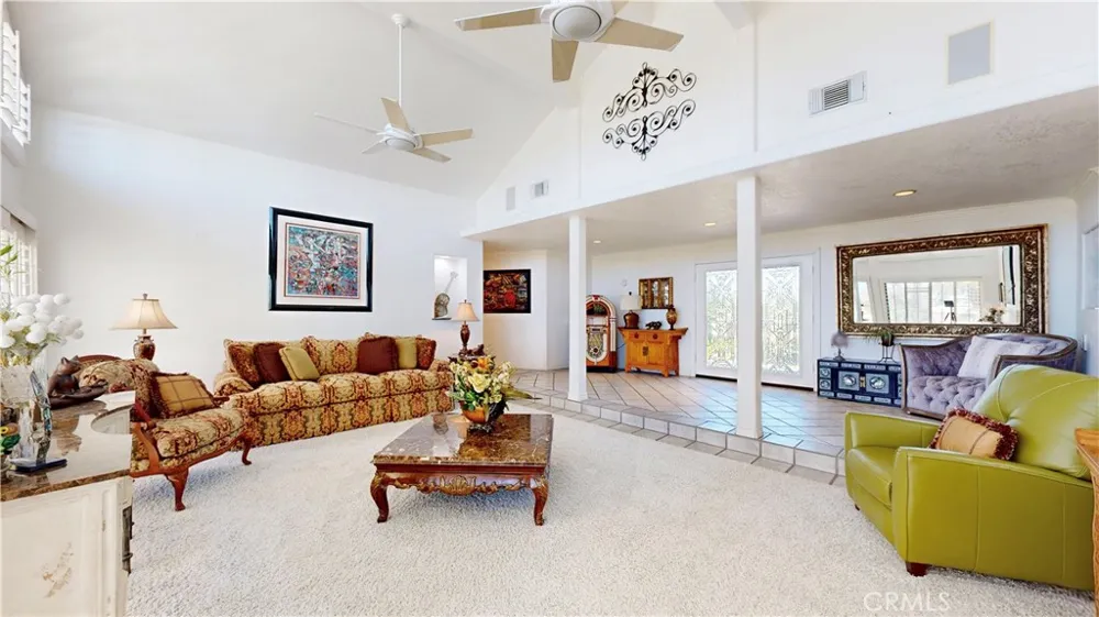 17850 Vista Del Lago Riverside, CA 92503