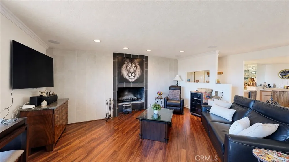 17850 Vista Del Lago Riverside, CA 92503