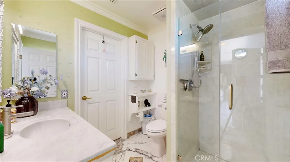 17850 Vista Del Lago Riverside, CA 92503
