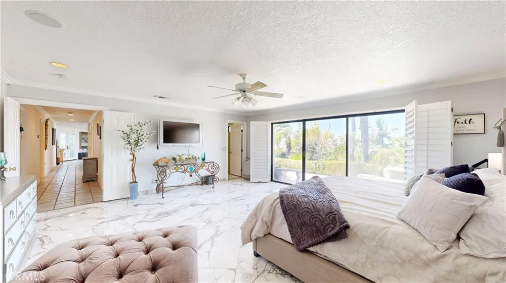 17850 Vista Del Lago Riverside, CA 92503