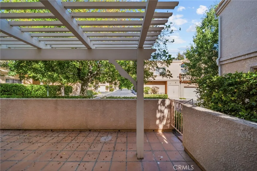 25234 Steinbeck #A Stevenson Ranch, CA 91381