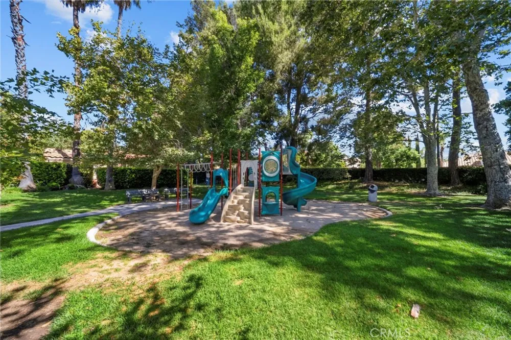 25234 Steinbeck #A Stevenson Ranch, CA 91381