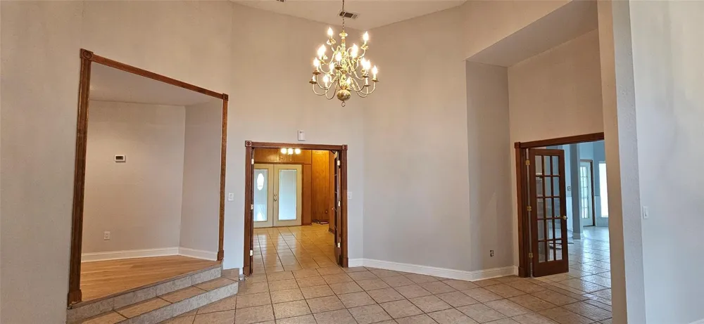 137 Oakview Road Gainesville, TX 76240