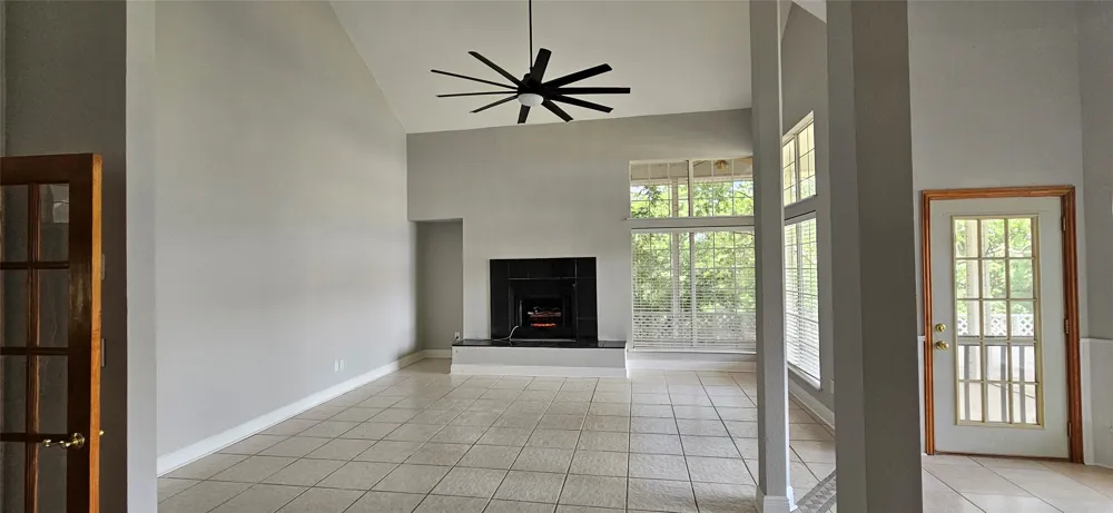 137 Oakview Road Gainesville, TX 76240