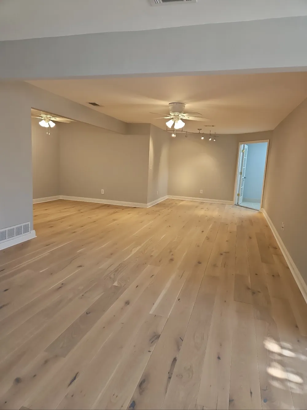 137 Oakview Road Gainesville, TX 76240