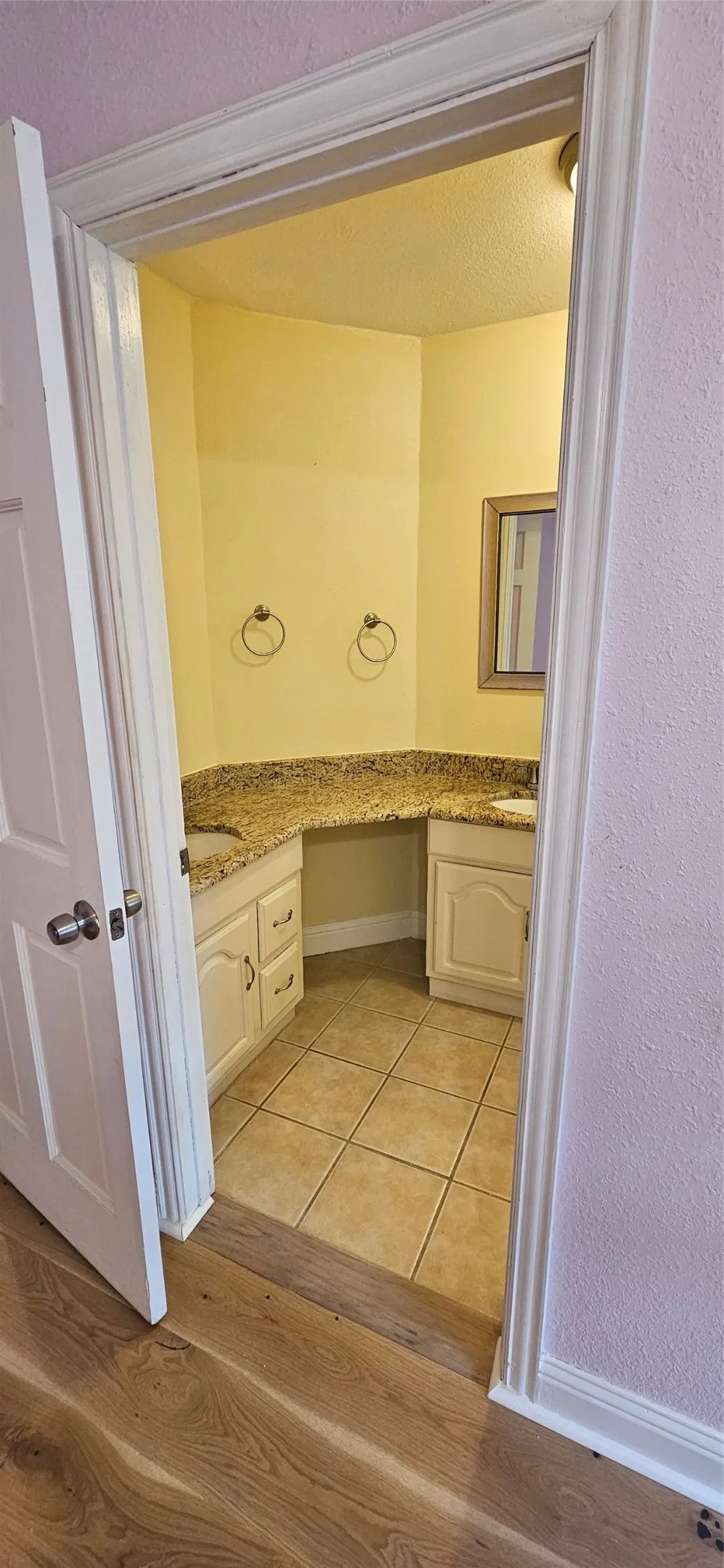 137 Oakview Road Gainesville, TX 76240