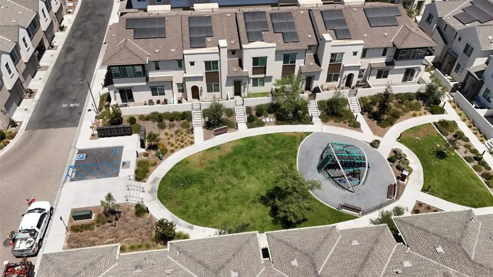 2044 BLUESTONE CIR. Chula Vista, CA 91913