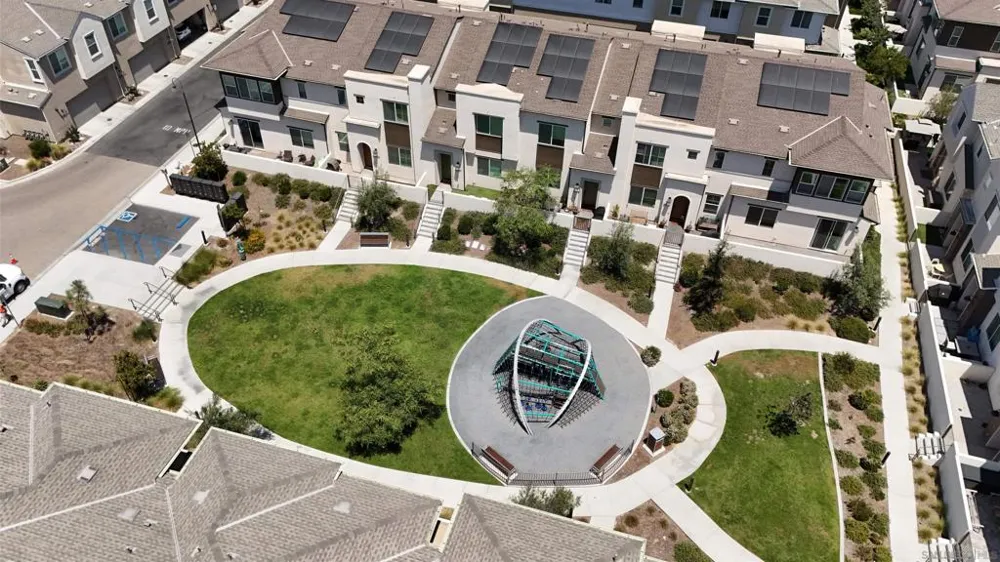 2044 BLUESTONE CIR. Chula Vista, CA 91913