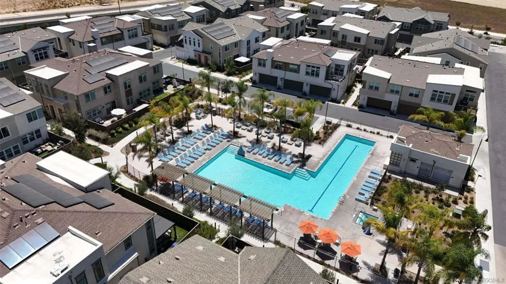 2044 BLUESTONE CIR. Chula Vista, CA 91913