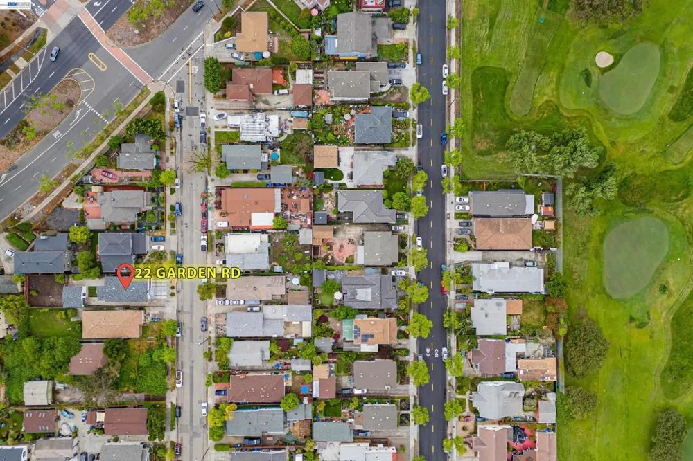 22 Garden Rd Alameda, CA 94502