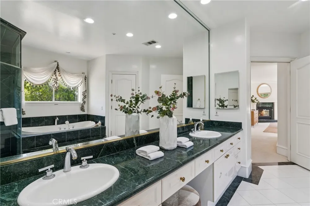 515 W Le Roy Arcadia, CA 91007