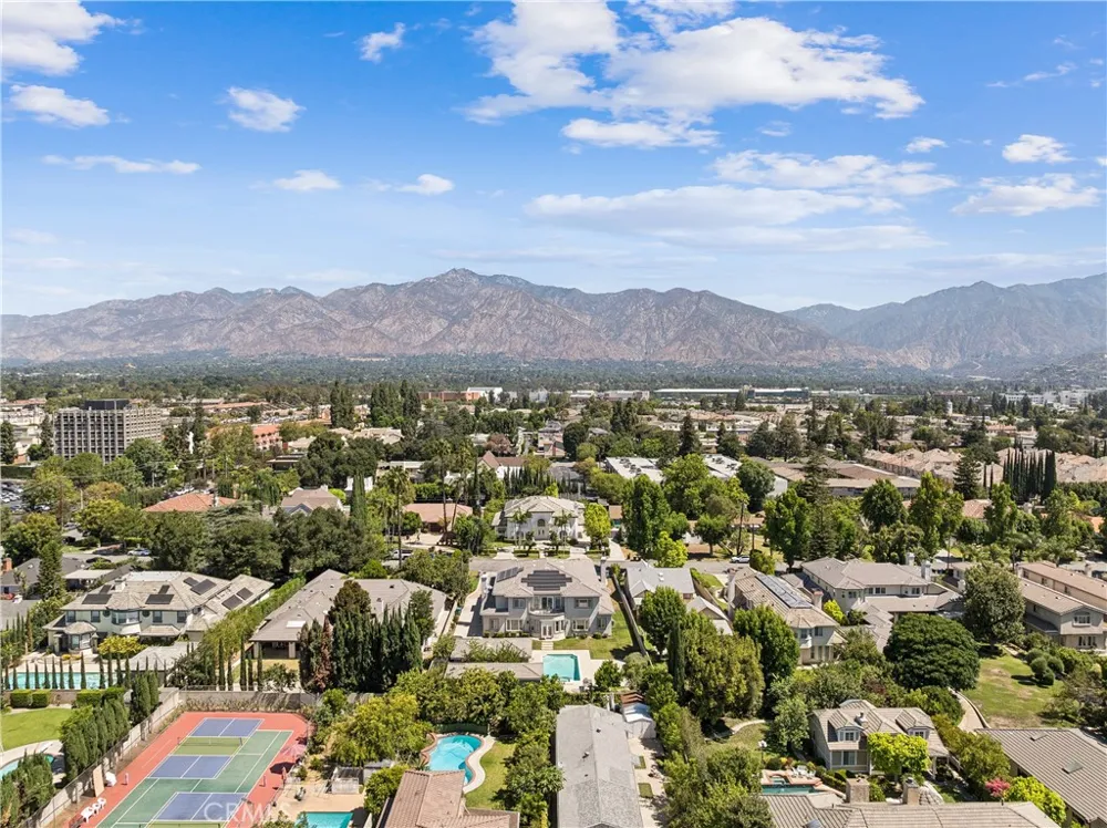 515 W Le Roy Arcadia, CA 91007