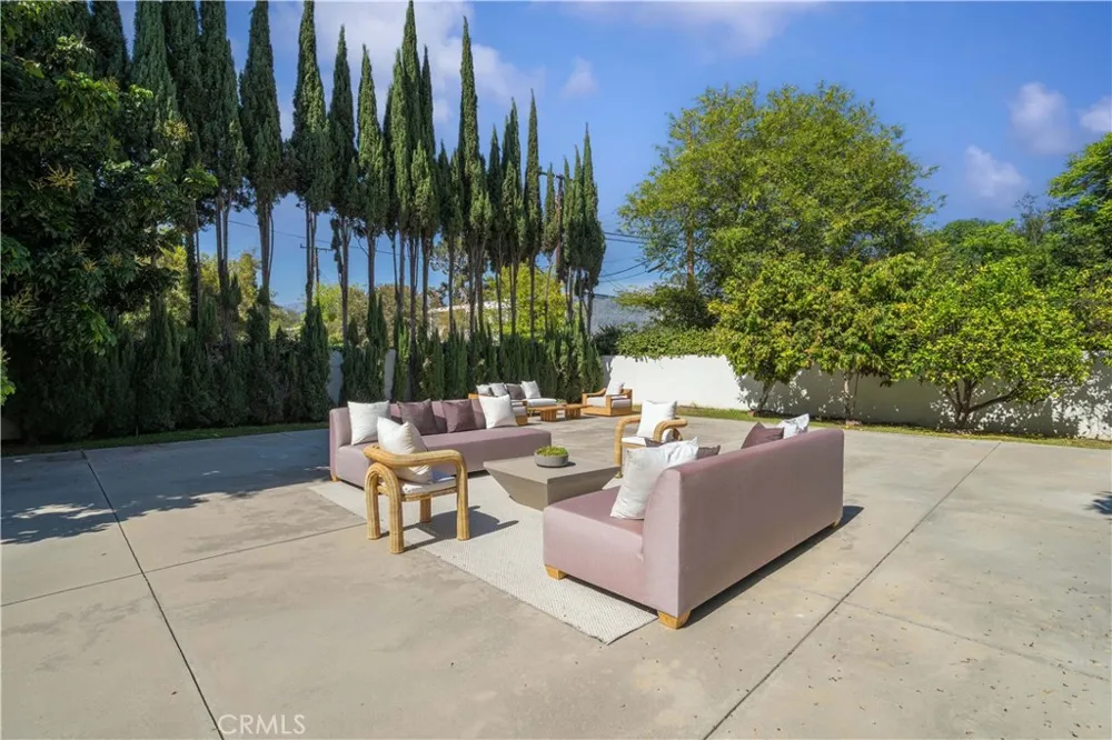 515 W Le Roy Arcadia, CA 91007