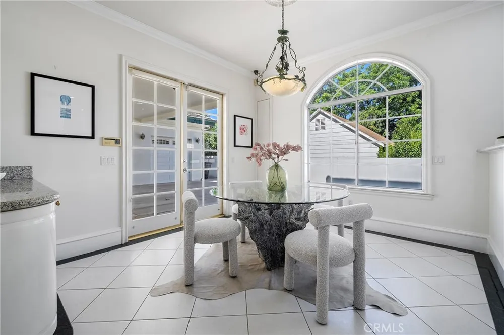 515 W Le Roy Arcadia, CA 91007