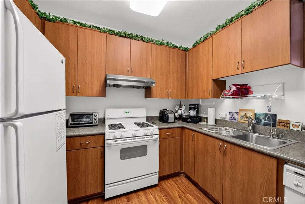 735 Francesca Drive #202 Walnut, CA 91789