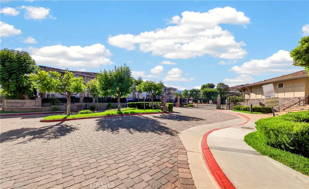 735 Francesca Drive #202 Walnut, CA 91789