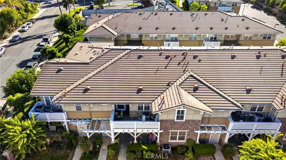 735 Francesca Drive #202 Walnut, CA 91789