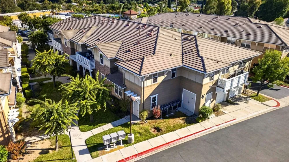 735 Francesca Drive #202 Walnut, CA 91789