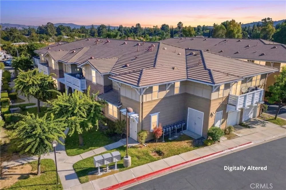 735 Francesca Drive #202 Walnut, CA 91789